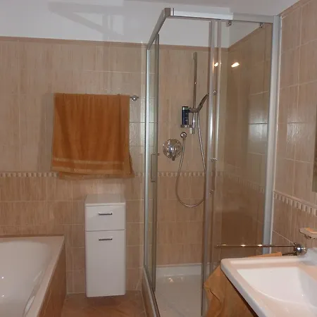 Blick Am Mittagskogel Appartement *